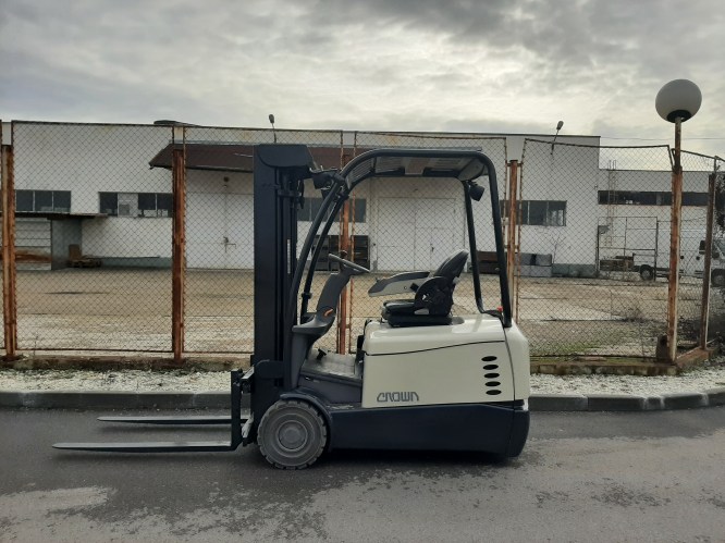 elektrokar_forkliftbg